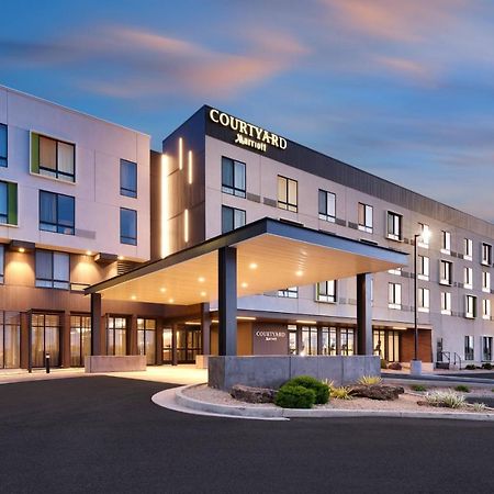 Courtyard By Marriott Cedar City Hotel Exterior foto